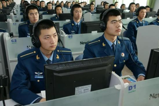 2024年空军招飞需要什么条件（这5个要求你符合吗）