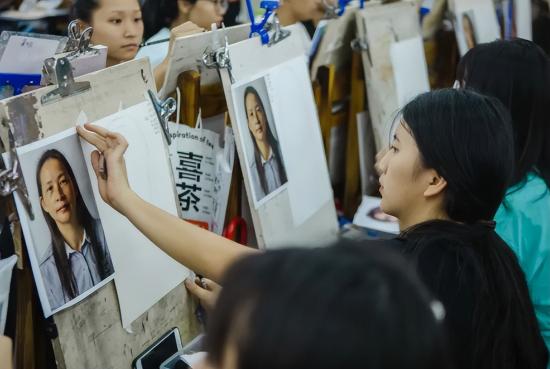 2024年美术专业就业发展形势到底怎么样