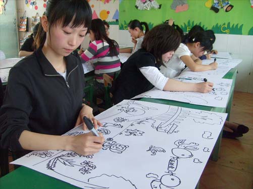 2024年幼儿教育主要学习什么 与学前教育有什么不同？