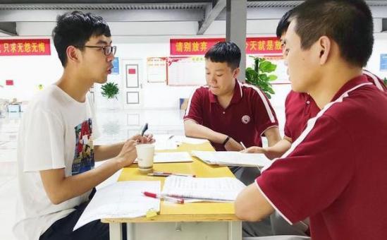 高中不允许复读已成定局（没考上高中的学生怎么办？官方回复叫人放心）