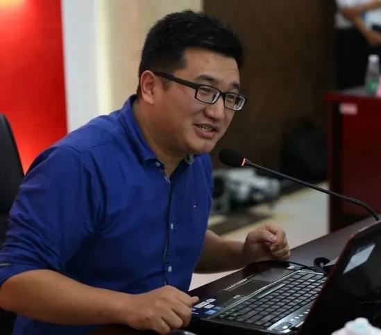新职业教育法新在何处,路在何方?——《中华人民共和国职业教育法》贯彻若干思路 新职业教育法新在何处,路在何方?——《中华人民共和国职业教育法》贯彻若干思路