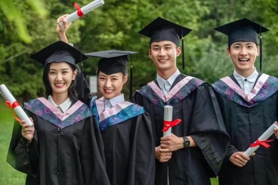 职教高考和普通高考的区别哪个好（未来升学的机会与待遇一样吗？）